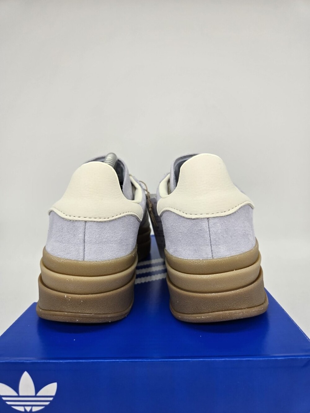 adidas Women's Gazelle Bold IH4210 Crystal Sky Chalk Pearl Shoes Size 9 - Picture 4 of 8